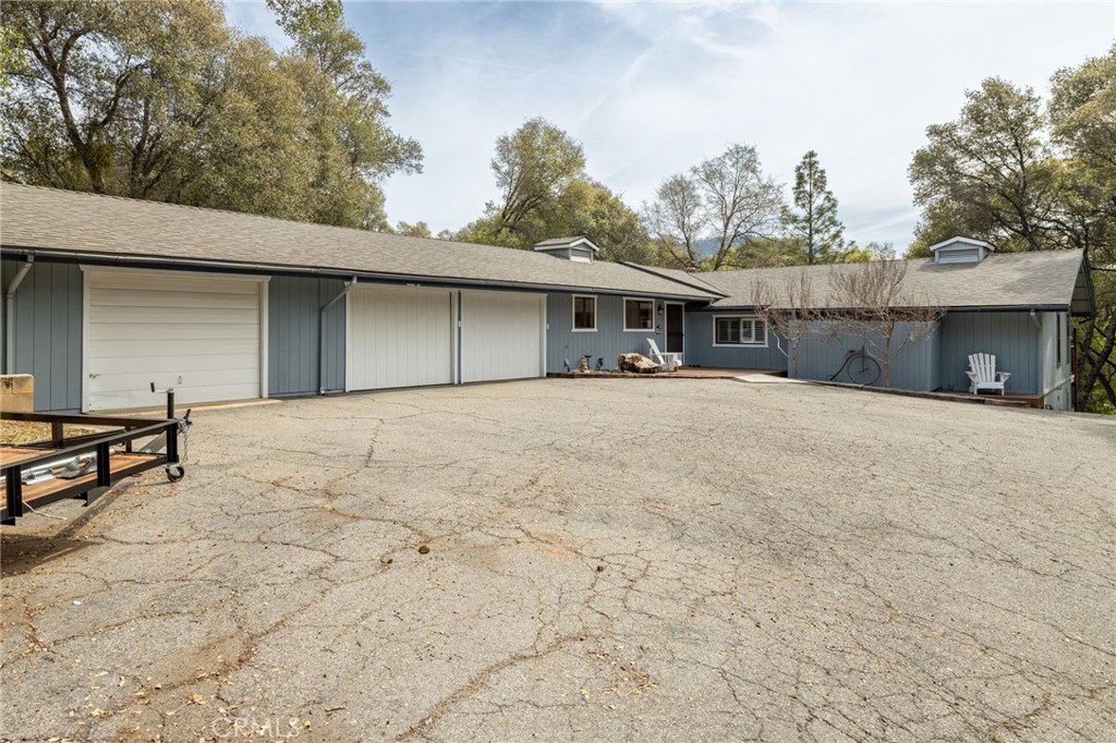51739 Quail Run, Oakhurst, CA 93644