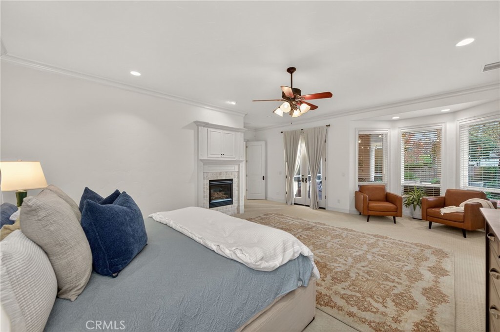 3350 E Via Montiano, Clovis, CA 93619