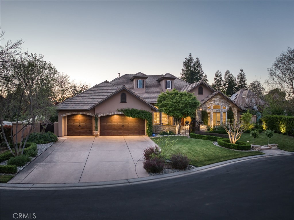 3350 E Via Montiano, Clovis, CA 93619