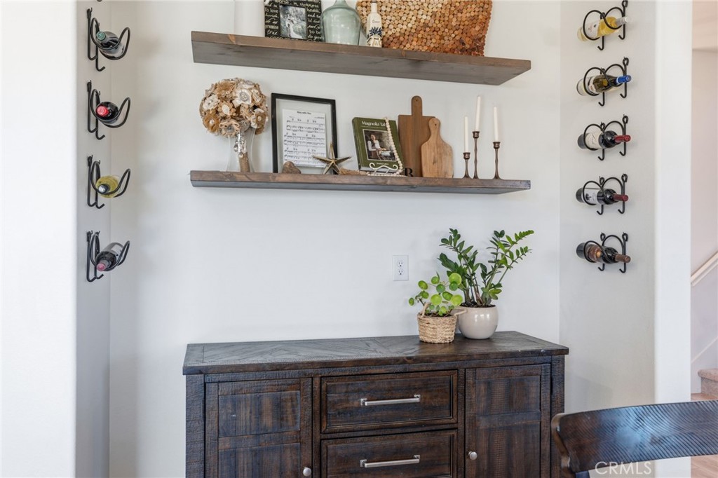 588 Overstone Ave, Madera, CA 93636