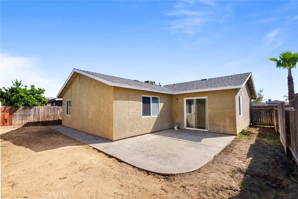 557 Monique St, Merced, CA 95341
