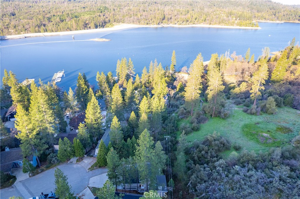 37748 Marina View Drive, Bass Lake, CA 93604