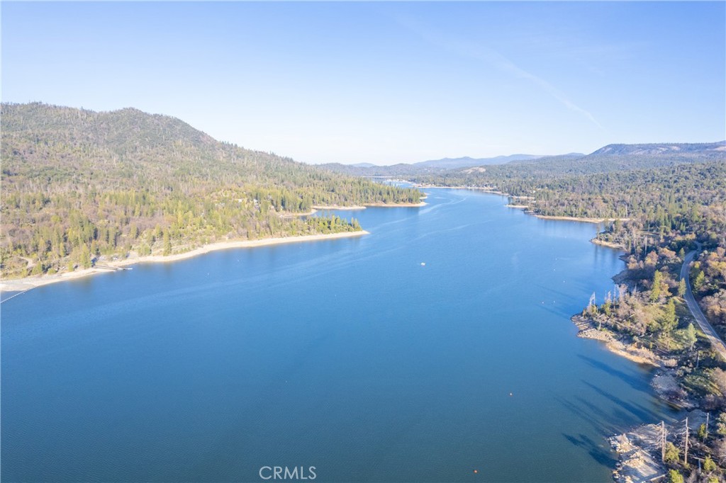 37748 Marina View Drive, Bass Lake, CA 93604