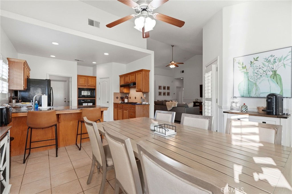 1005 Jubilee Ct, Lemoore, CA 93245