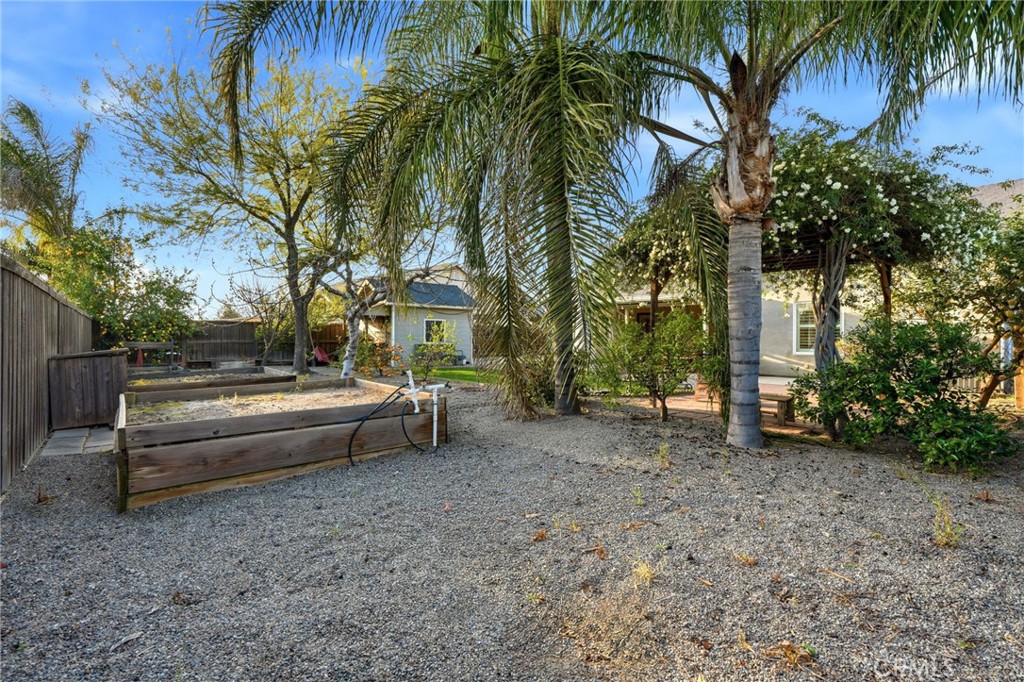 1005 Jubilee Ct, Lemoore, CA 93245