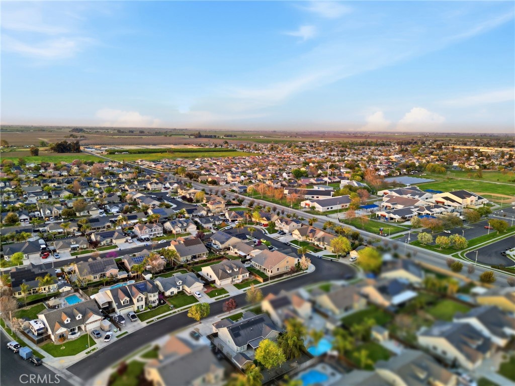 1005 Jubilee Ct, Lemoore, CA 93245