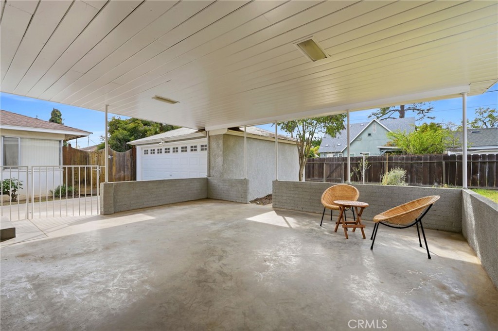 1647 N Harrison, Fresno, CA 93704