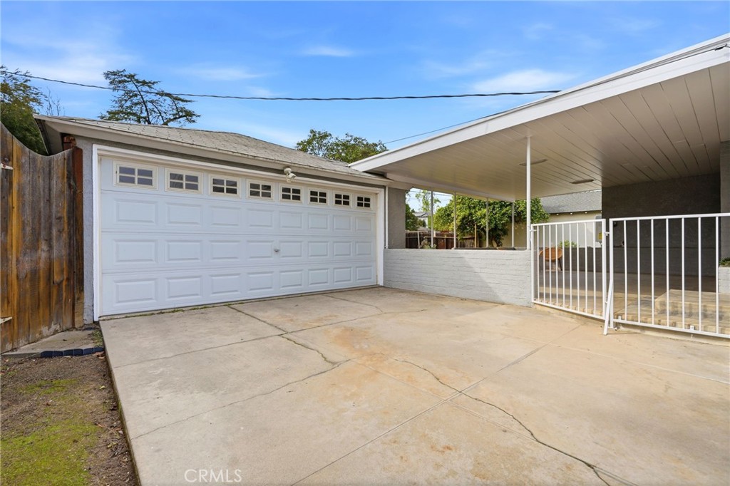 1647 N Harrison, Fresno, CA 93704