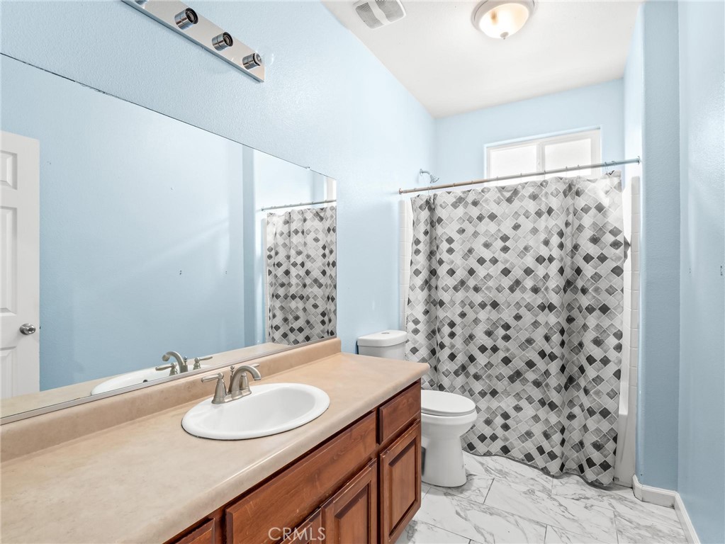 337 Ramona, Orange Cove, CA 93646