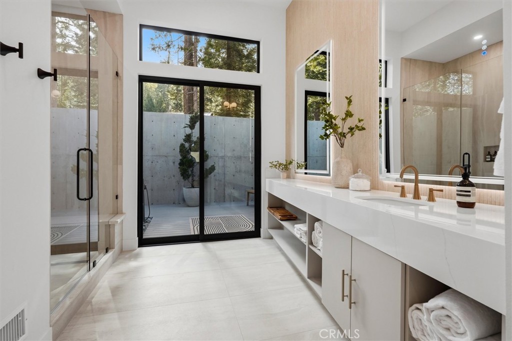 7175 Yosemite Park, Yosemite, CA 95389