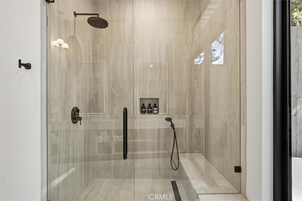 7175 Yosemite Park, Yosemite, CA 95389