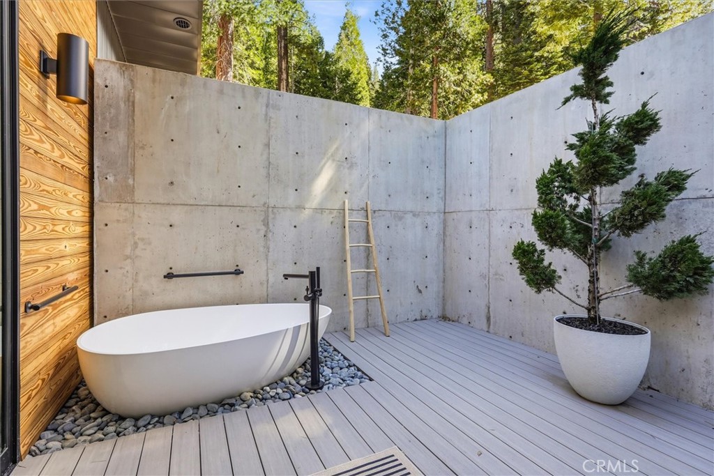 7175 Yosemite Park, Yosemite, CA 95389