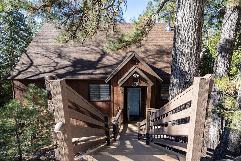 7501 Yosemite Park, Yosemite, CA 95389