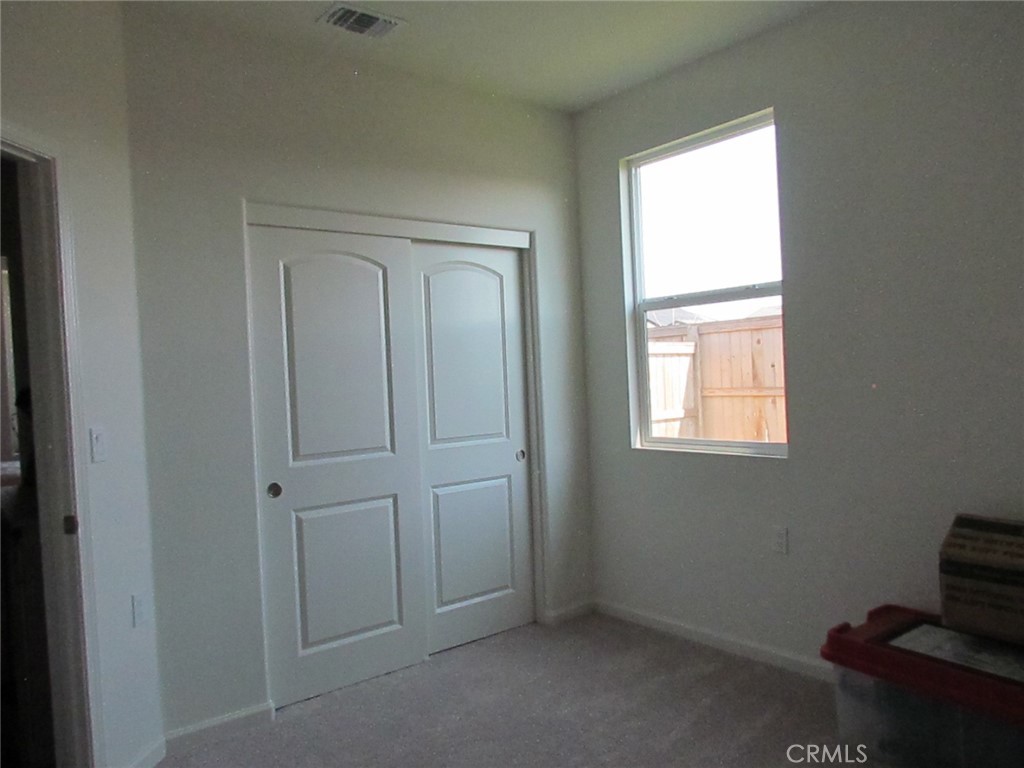 4758 Bellaire, Clovis, CA 93619