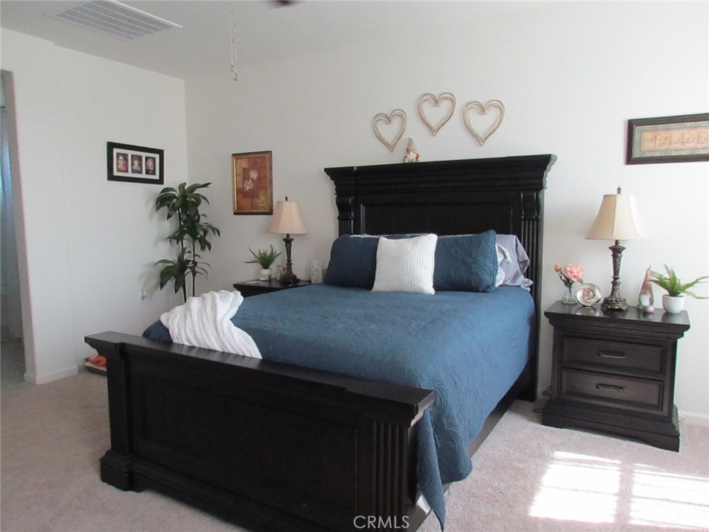 4758 Bellaire, Clovis, CA 93619