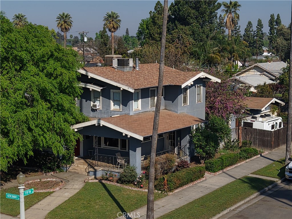 3463 E Kerckhoff, Fresno, CA 93702