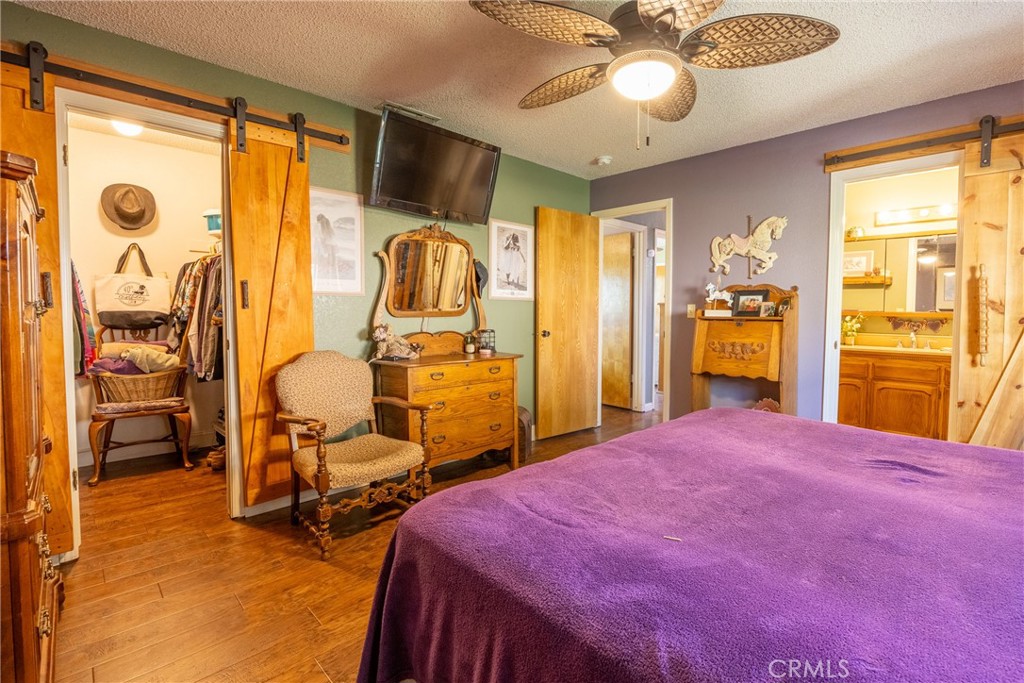 29890 Horseshoe Dr, Coarsegold, CA 93614