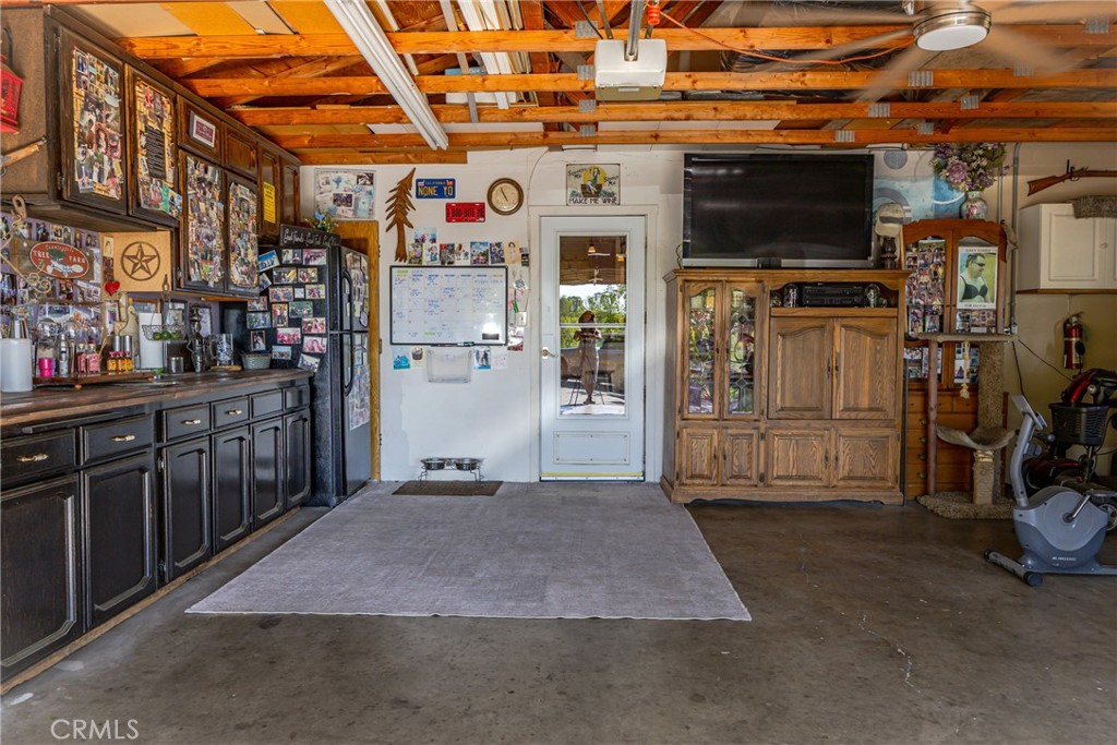 29890 Horseshoe Dr, Coarsegold, CA 93614