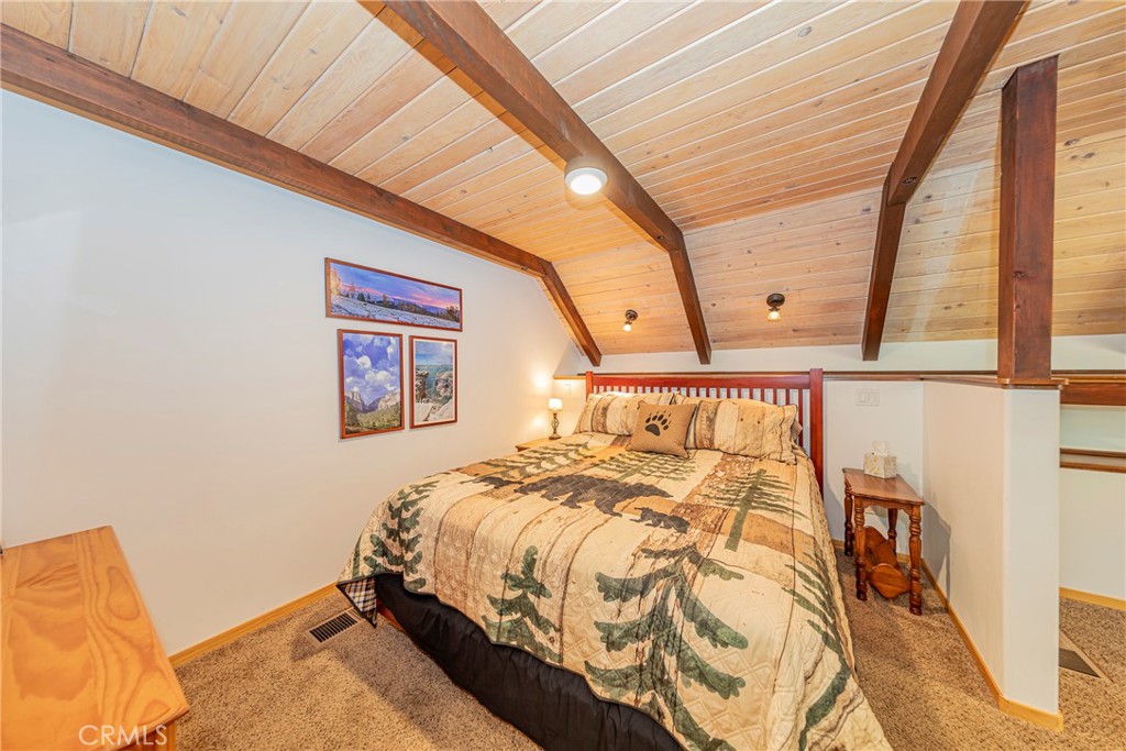 1163 Silver Tip, Fish Camp, CA 93623