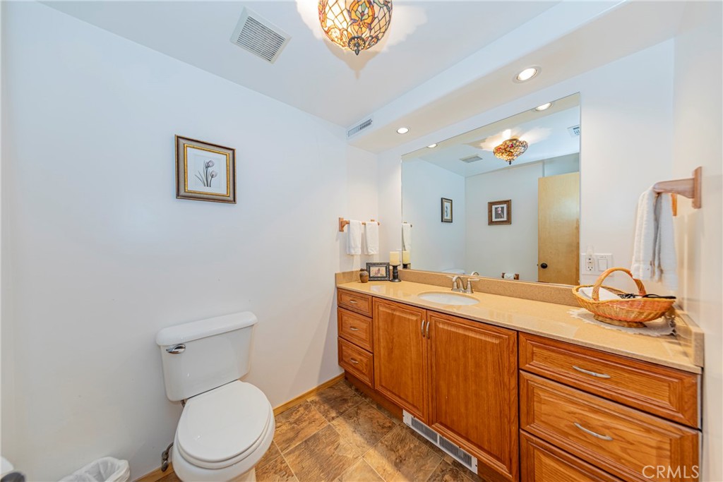 1163 Silver Tip, Fish Camp, CA 93623