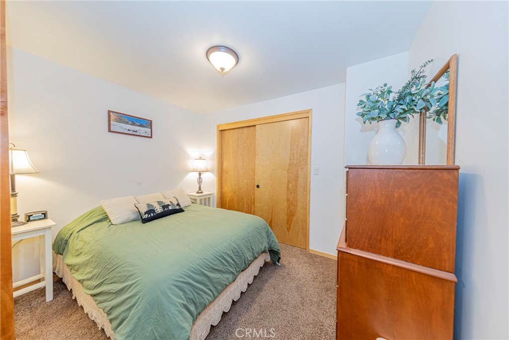 1163 Silver Tip, Fish Camp, CA 93623