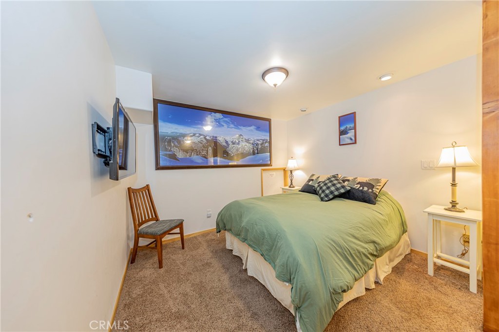 1163 Silver Tip, Fish Camp, CA 93623