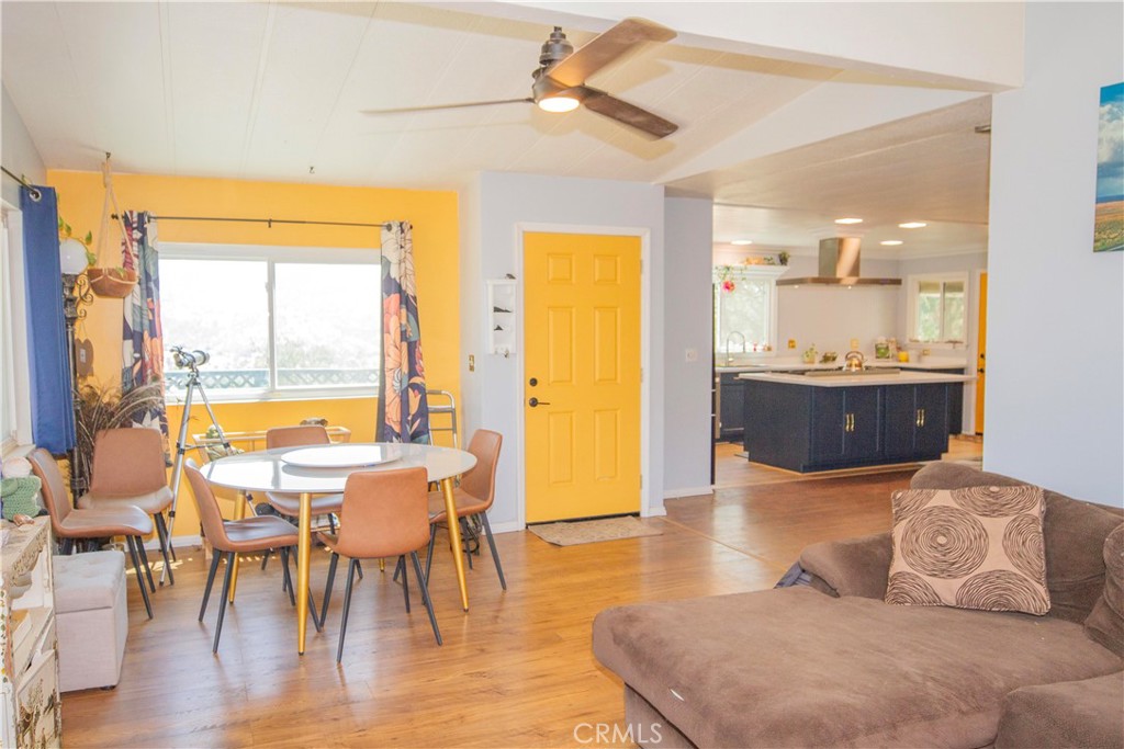 35032 George Smith, Squaw Valley, CA 93675