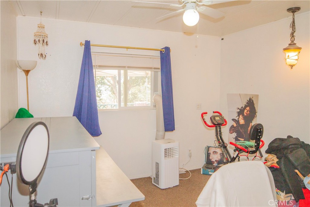 35032 George Smith, Squaw Valley, CA 93675