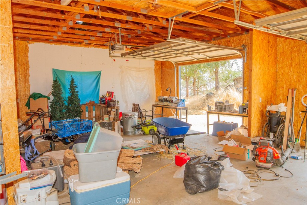 35032 George Smith, Squaw Valley, CA 93675