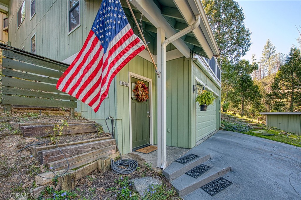 40624 Saddleback, Bass Lake, CA 93604