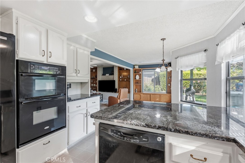 6424 Vagedes, Fresno, CA 93711