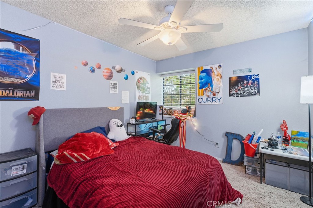 6424 Vagedes, Fresno, CA 93711