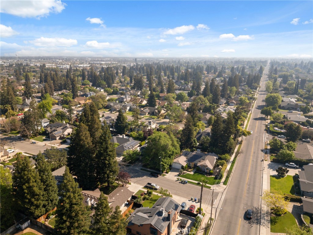 6424 Vagedes, Fresno, CA 93711