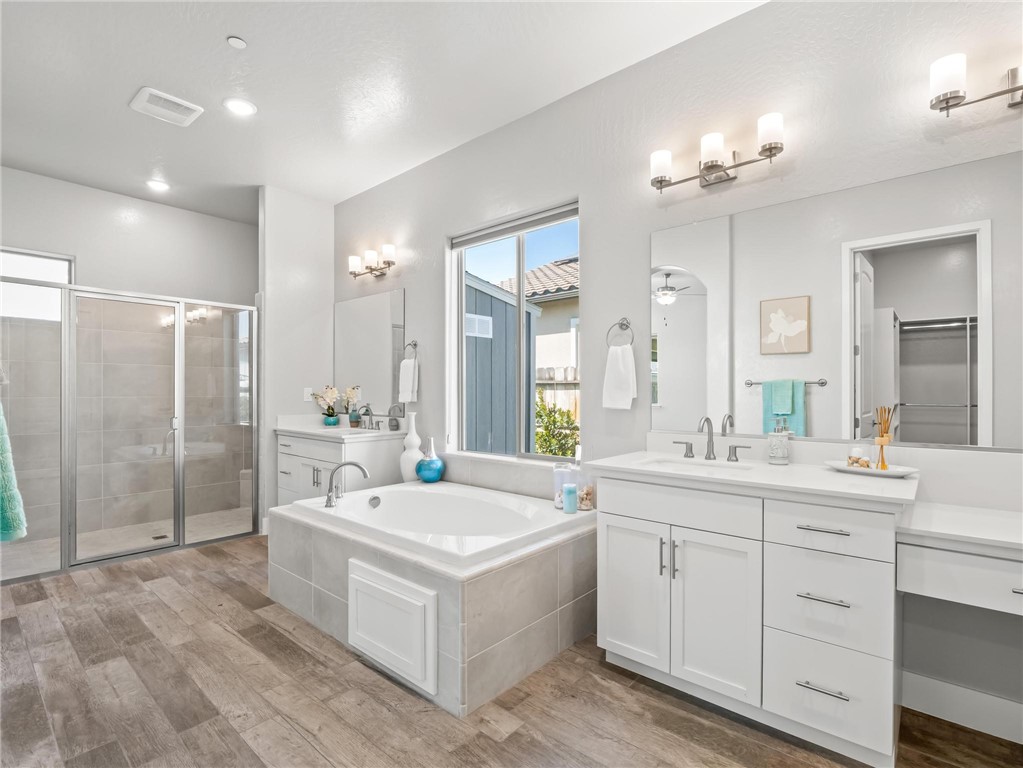 1734 N Park, Clovis, CA 93619