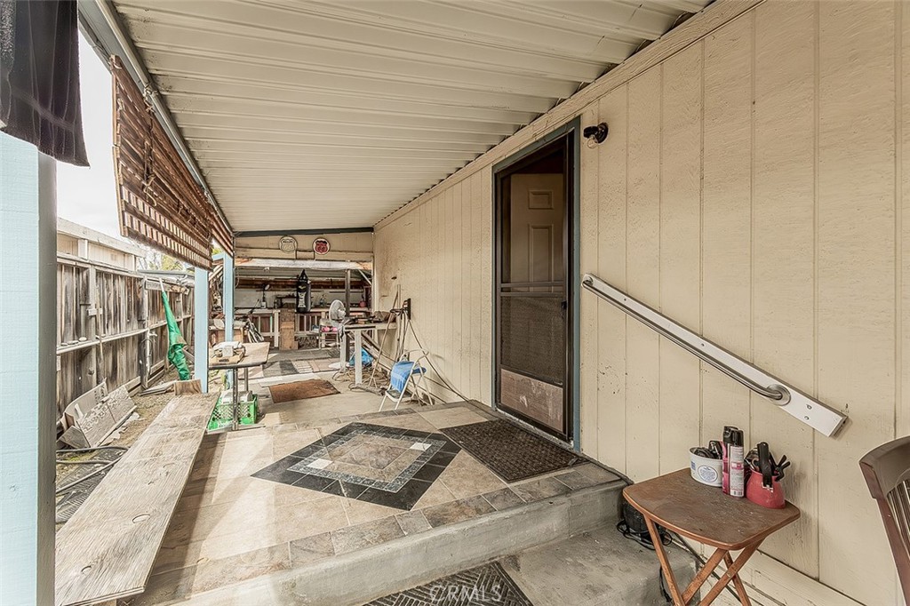 17423 Bluewater Bay Ln, Friant, CA 93626