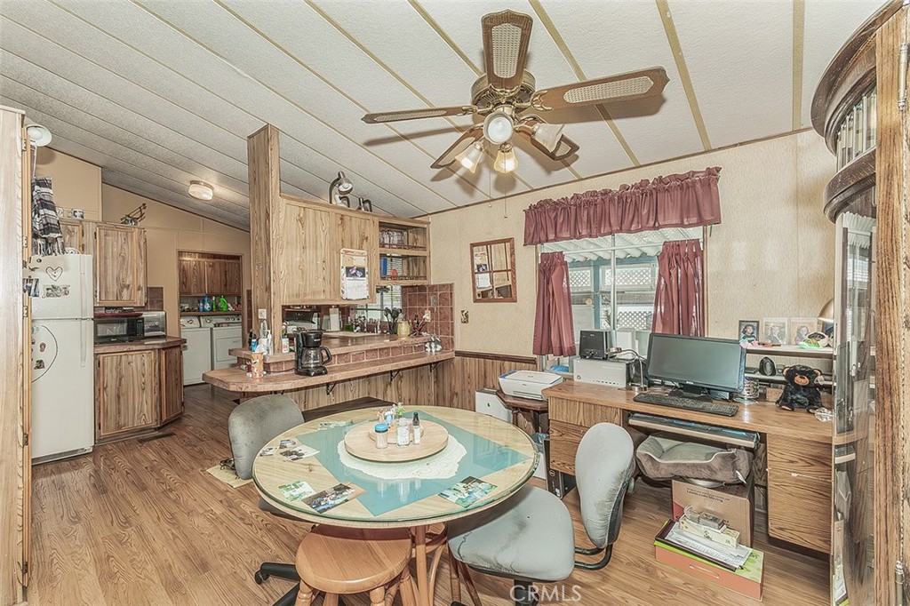 17423 Bluewater Bay Ln, Friant, CA 93626