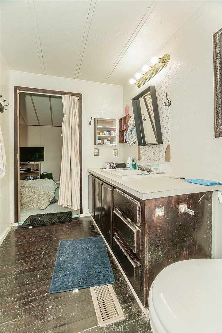 17423 Bluewater Bay Ln, Friant, CA 93626