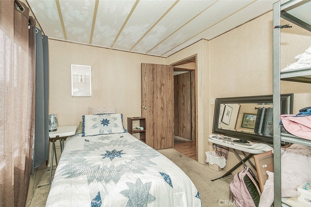 17423 Bluewater Bay Ln, Friant, CA 93626