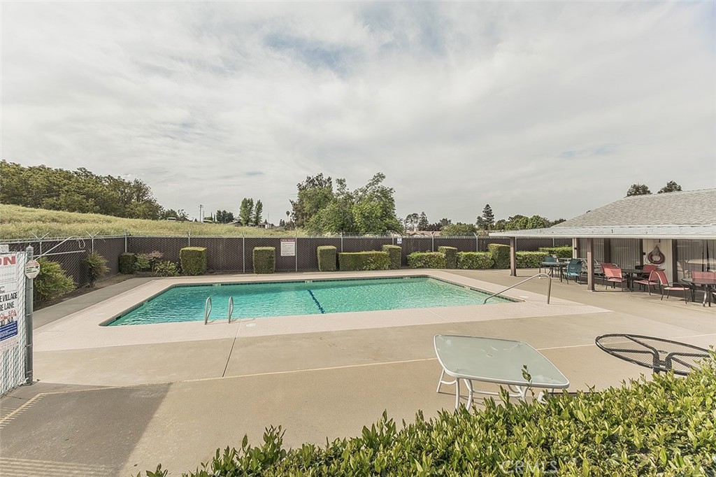 17423 Bluewater Bay Ln, Friant, CA 93626