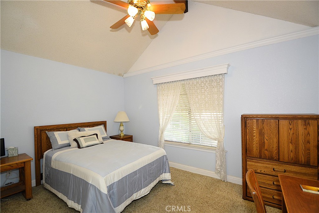 2037 E Decatur, Fresno, CA 93720