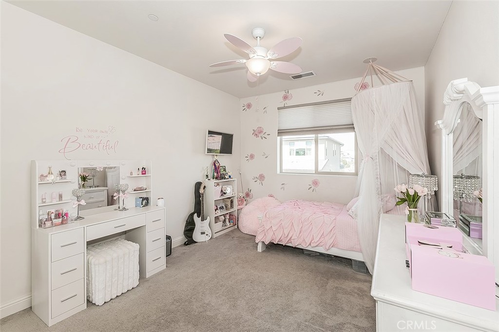 877 Treasure Hills, Madera, CA 93636