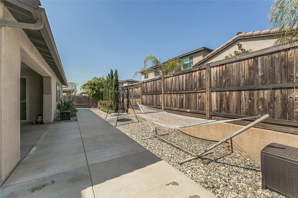 877 Treasure Hills, Madera, CA 93636