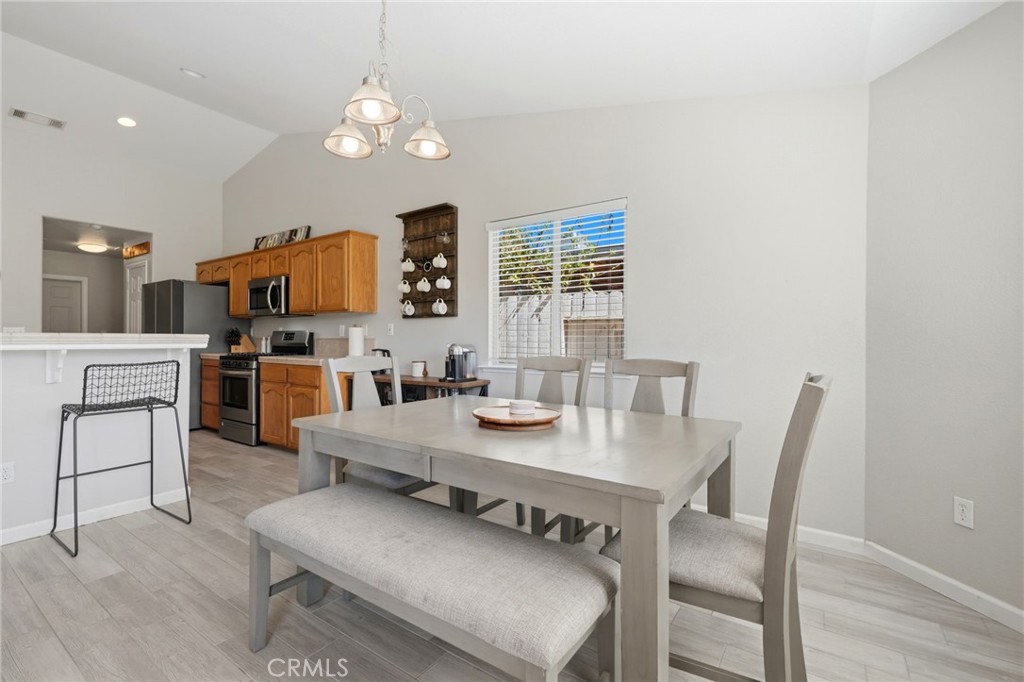 1849 W Spring Crest, Hanford, CA 93230