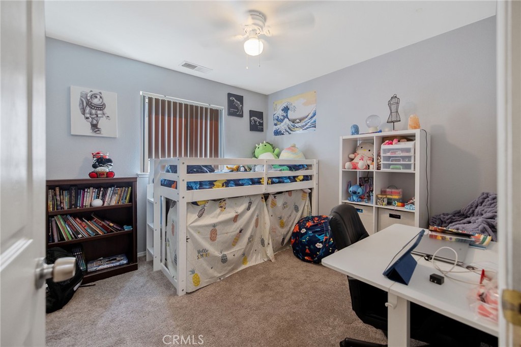 517 Tucker Ave, Sanger, CA 93657