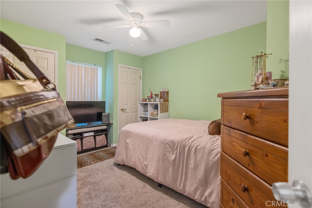 517 Tucker Ave, Sanger, CA 93657