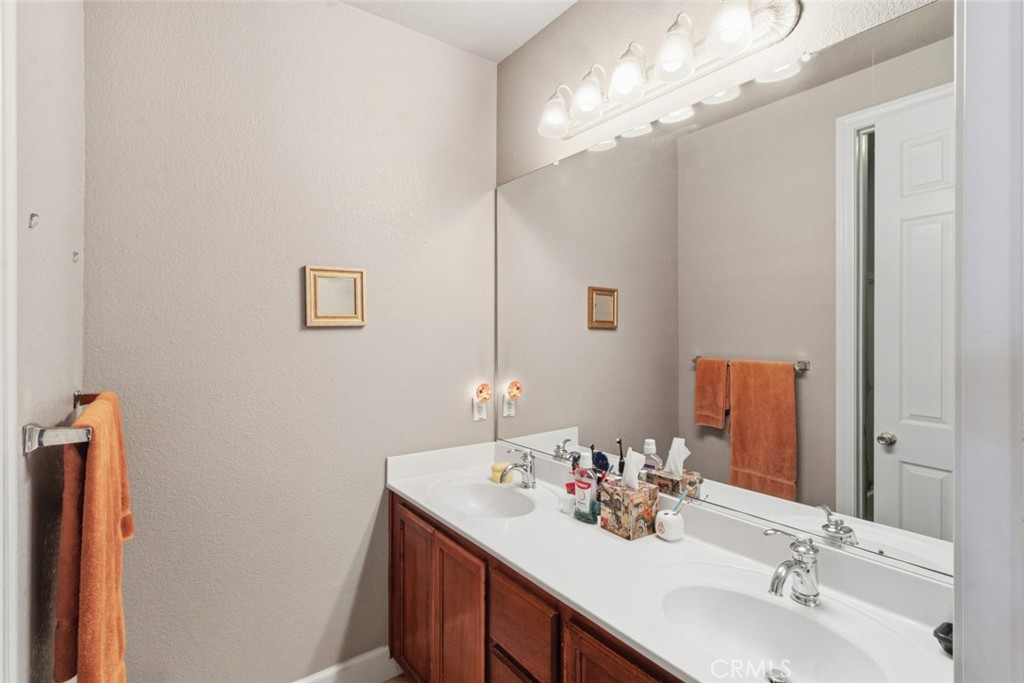 3013 Da Vinci Ct, Modesto, CA 95355