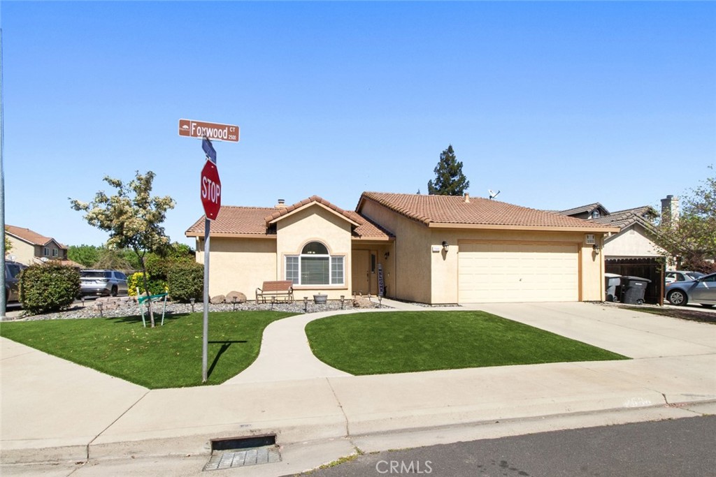 2588 Foxwood Ct, Oakdale, CA 95361