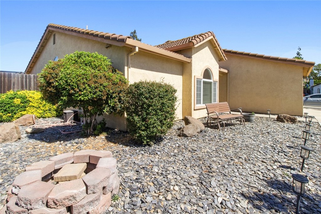 2588 Foxwood Ct, Oakdale, CA 95361