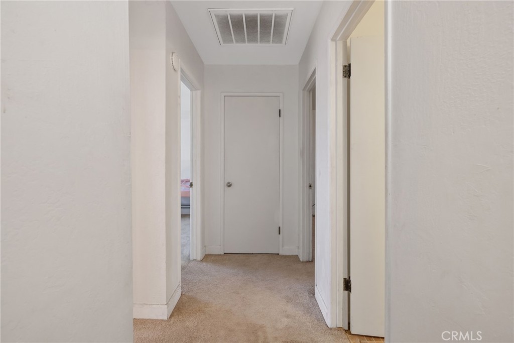 10840 Beverly Dr, Hanford, CA 93230