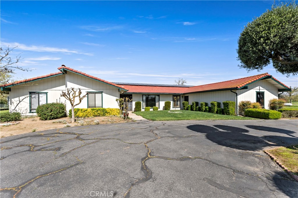 4776 Stetson, Clovis, CA 93619